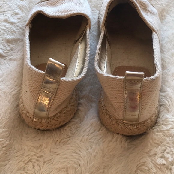 Zara Flat Espadrille with Gold Toe - Size 40 - Picture 2 of 6